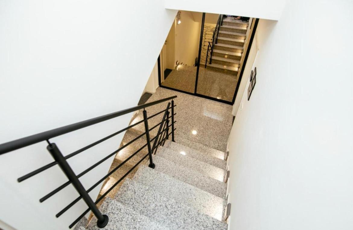 Fk Apartments Pakostane Bagian luar foto