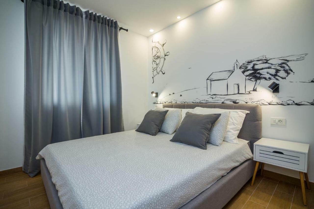 Fk Apartments Pakostane Bagian luar foto