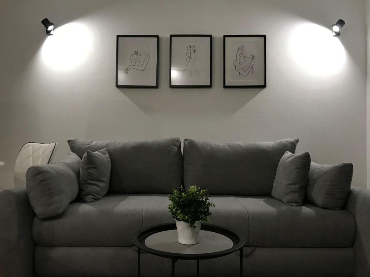 Fk Apartments Pakostane Bagian luar foto